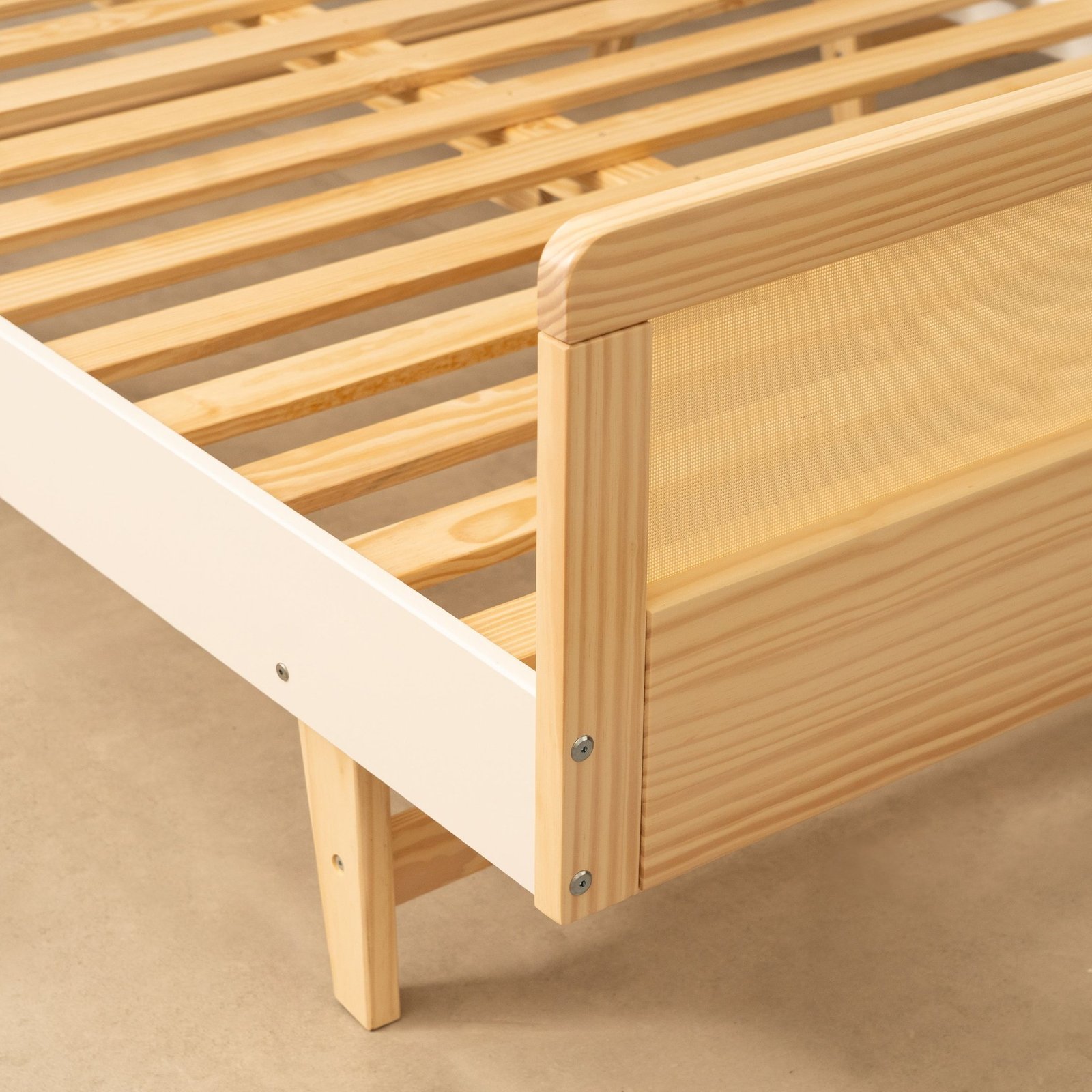 Cama Infantil Montessoriano Casal Lift em Madeira Maciça com Rattan Casatema - Imagem 10